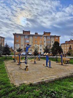 Kırklareli Merkez Toki Konutlarında Ara Kat 3+1 Kiralık Daire