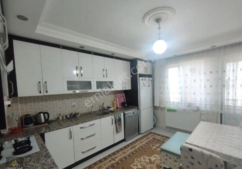 Yenisafak'ta Satılık Arakat Daıre