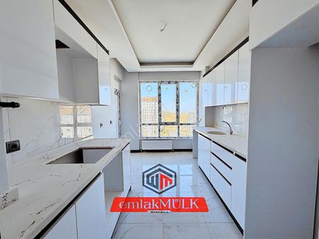 Emlakmülk'ten İskanlı Oturuma Hazır Kiralık 2+1 Sıfır Daire !!!