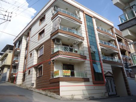 Bayraklı Emek Mah.naldöken Yakını Kiralık 2+1 110m2 Doğalgazlı