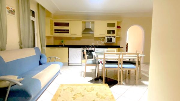 Güllerpınarı Mahallesi 2+1 Denize Yakın Daire