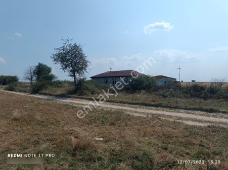 Saray Çukuryurtta Müstakil Tapulu Mera Cepheli Tarla