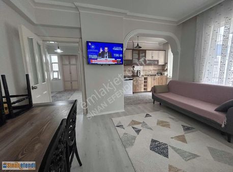 Sinanefendi Eml Den Satılık 3+1 135 M2 Asansörlü Doğalgaz Binada