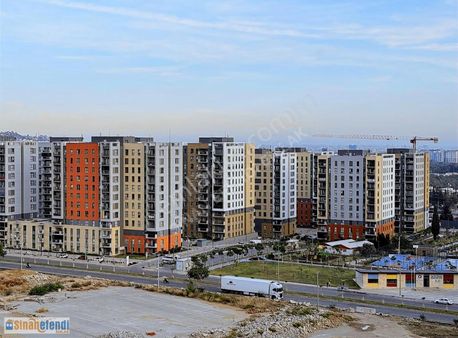 Sinanefendi' Eml'den Şehir Park Deniz Manzaralı Fırsat 3+1 161m²