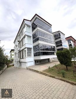 Zafer Ful Kredili Site İçerisinde Otoparklı 3+1 Daire !