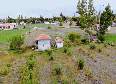 Elmalı Akçaenişte 7.050 M² Arsa - Ev Yapmaya Uygun