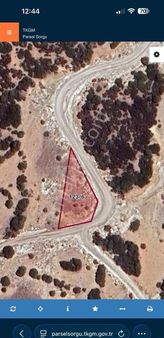 Burdur Yeşilova Yarışlı’da Satılık 663 M2