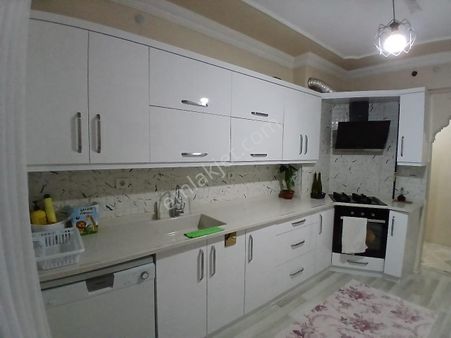 Akçay Emlak'tan Akşehir Stadyum Civarı Satılık Bakımlı 3+1 Daire