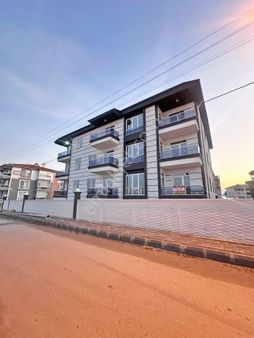 Afyon Üçok Emlaktan Fatih Mah Satılık Sıfır Lüx 3+1 1 Kat Daire