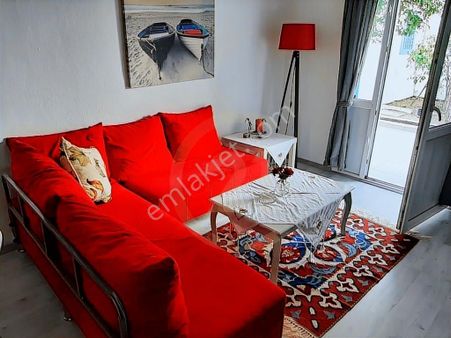 Century21 Den Bodrum Marina'da Senelık Kiralık 1+1 Bahçe Katı