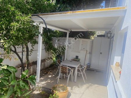 Century21 Den Yıllık Kiralık Marina Arkası 2+1 Müstakil Bahceli.