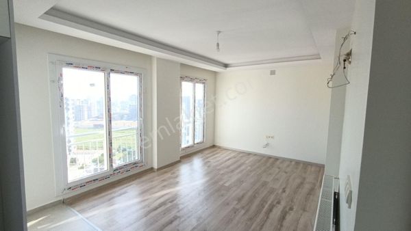 Atıcıdan Belediye Kaymakamlık Bitişiğinde Kombili Temiz 3+1 Dair