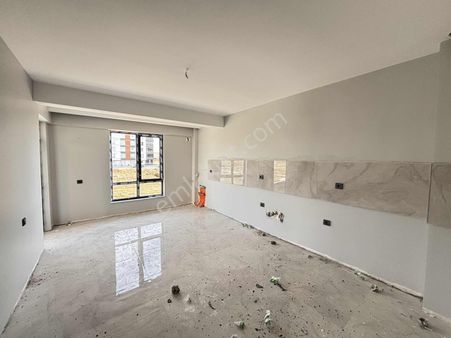 Tuna Gayrimenkul'den Satılık İstiklal Mah. Sıfır 3+1 Daire