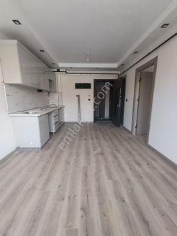 Çamlıca Mahallesinde Satılık 1+1 Sıfır Daireler