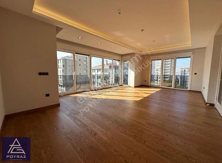 Poyraz'dan Fenerbahçe Kalamış Marinada Yeni Binada 140 M2 3+1