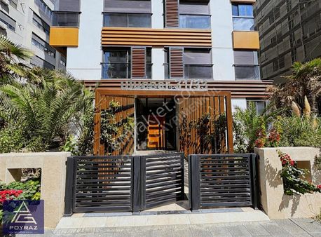 Poyraz'dan Cadddebostan Sahilde Yeni Binada 1+1 Satılık Daire