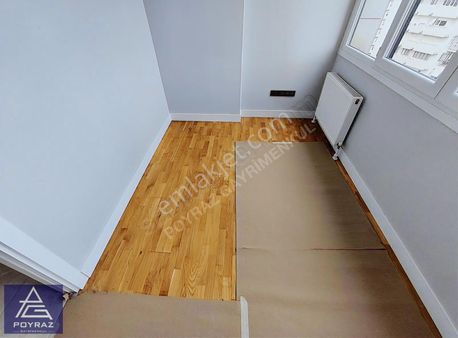 Poyraz'dan Tek Yetkili Suadiye Bağdat Caddesine 2 Dk 3+1 Satılık