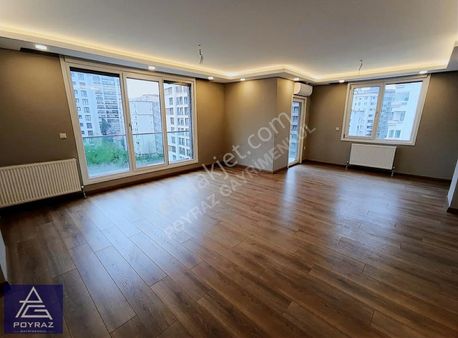 Poyraz'dan Tek Yetkili Erenköy Divanın Sokağında 3+1 Satılık