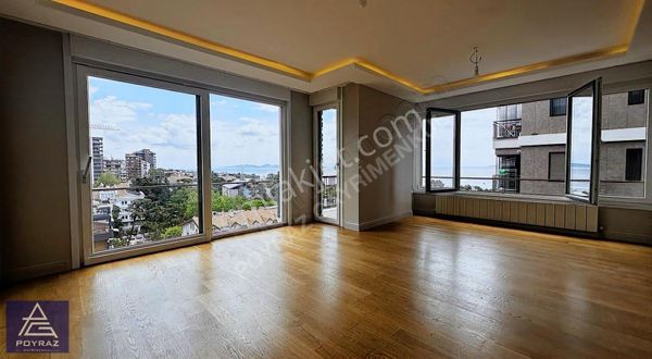 Poyraz'dan Caddebostan Sahilde Lebiderya Deniz Manzaralı 3+1