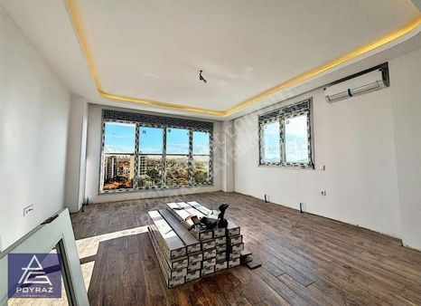 Poyraz'dan Bostancı'da Sıfır Binada Deniz Manzaralı Balkonlu 3+1