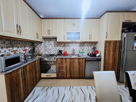 Uğur Mumcu Mahallesinde 3+1 Ara Kat Masrafsız Daire Turyap'tan