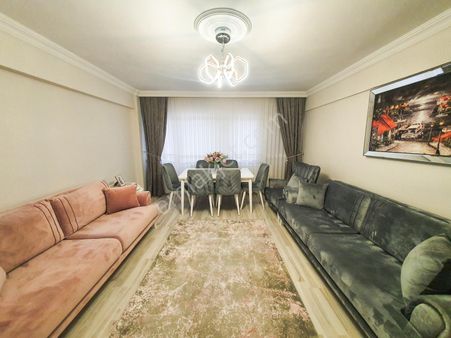 Doğanay Mah. Zaimağa Cad. Üzerinde Komple Yenilenmiş 3+1 Satılık