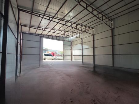 Uzunderede Tır Girişine Uygun 150 M2 Kiralık Depo