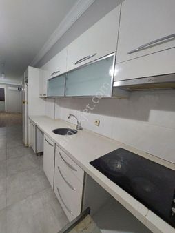 Okullara Ve Ulaşıma Yakın 2+1 Kiralık Daire Üçkuyular