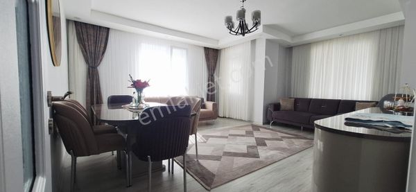 Mahir Emlak' Tan Kirazlı Cadde Üzeri 4+2 Dublex Daire