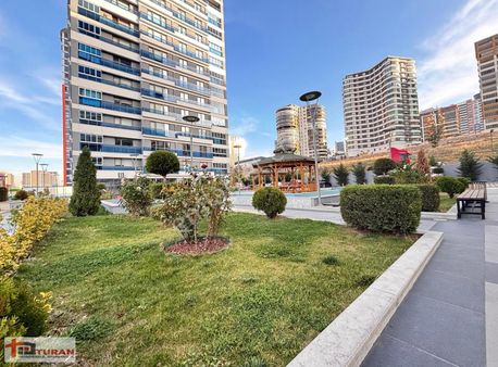 Şık Tasarım & Prestijli Yapısı İle Lüks Sitede Saunalı 4+1 Daire