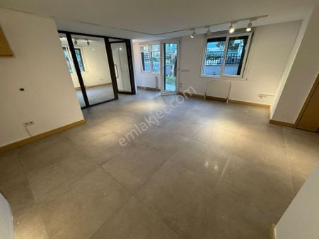 Çiftehavuzlar Taş- Yapı Four Winds Cepheli Müstakil Girişli