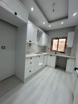 Canyapı’dan Başçeşme Mezarlığı Mevkiinde Süper 2+1