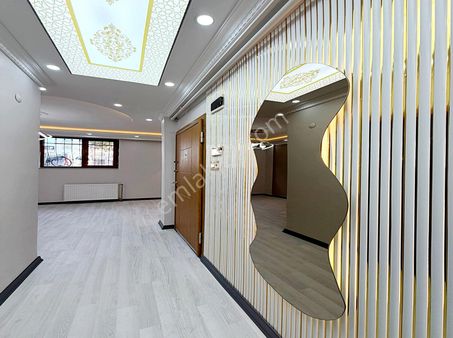 Başkent Yapı'dan Metrobüse 3dk Ayrı Mutfak Satılık 1+1 Daire