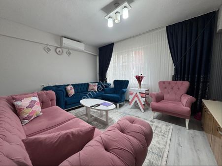 Bahçeli Ve Balkonlu Zemin Kat 3+1 Özellikli Dairemiz