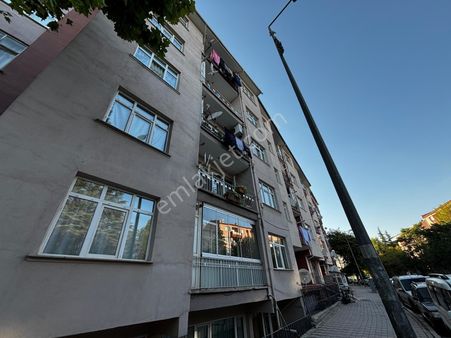 Tuna Gayrimenkul'den//cumhuriyet Mh.askeriye Karşısı Önüaçık 3+1