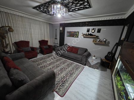 Mimar Emlak'tan Mehmet Akifte Satılık 15m² Hisseli 2+1 1.kat