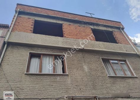 Kristal Marin'den Yıldırım Şükraniye'de Satılık 3 Katlı Müstakil Ev