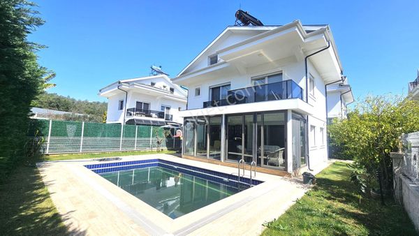Goldhouse Dan Satılık Yerden Isıtmalı 4+1 Müstakil Villa