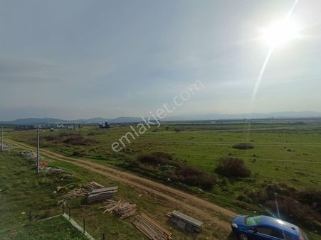 Sancak Emlaktan Karaagacta İmarlı First Arsa