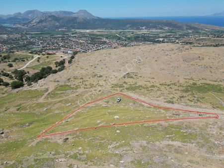 İmroz Emlak'tan Panaromik Manzaralı 2.713m2 Tarla