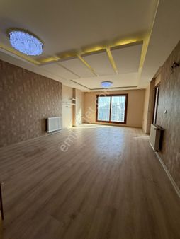 İz'den Sosyal Donatılı Havuzlu Masrafsız 4+1 Satılık Daire