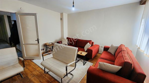 Bahriye Üçok Mahallesi Belediye Arkası Satılık 3+1 Daire