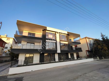 Oturuma Hazır,sıfır,3+1,ebev.banyo,giy.oda,kiler,yerden Isıt