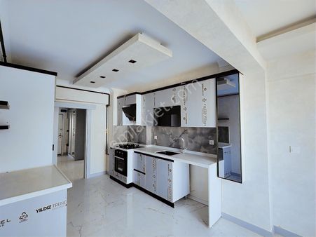 Elvan Mh,3+1,sıfır,3.kat,asansör,ebev.banyo,cam Balkon,yerden Is