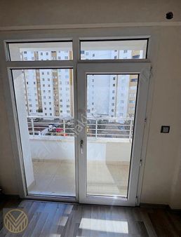 İldem Suat Altın Golden Center 1 De Satılık 1 Kat Köşe Daire