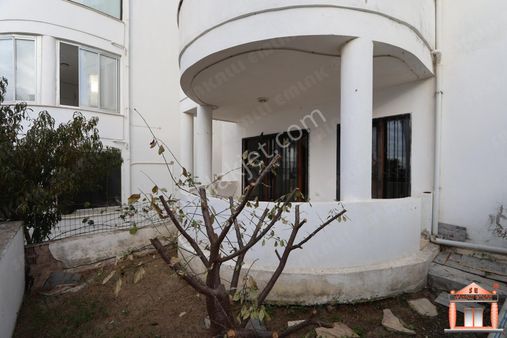 S-a-k-a-l-l-ı-d-a-n Turgutreis Merkeze Yakın 3+1 Kiralık Daire