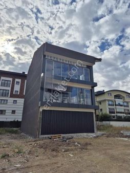 Yaşamkent Mahallesi Natamam Satılık Villa-bina-ticari/konut