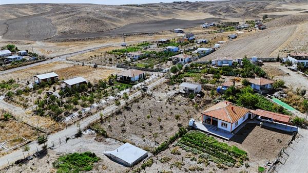 Polatlı Çimenceğiz'de Yola Cephe Hobi Bahçesi