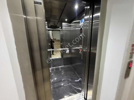 Vizyon'dan Kiralık 3+1 Cumhuriyet