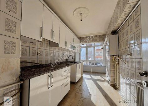 Yüce'den█saray İlk Okulu Arkasında Altında Evli 2+1 Daire